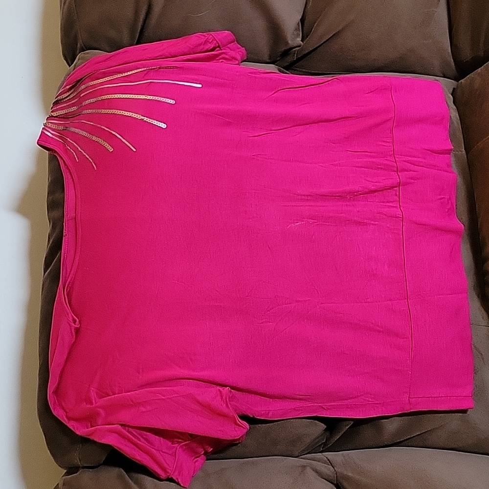Sequins shoulder top
